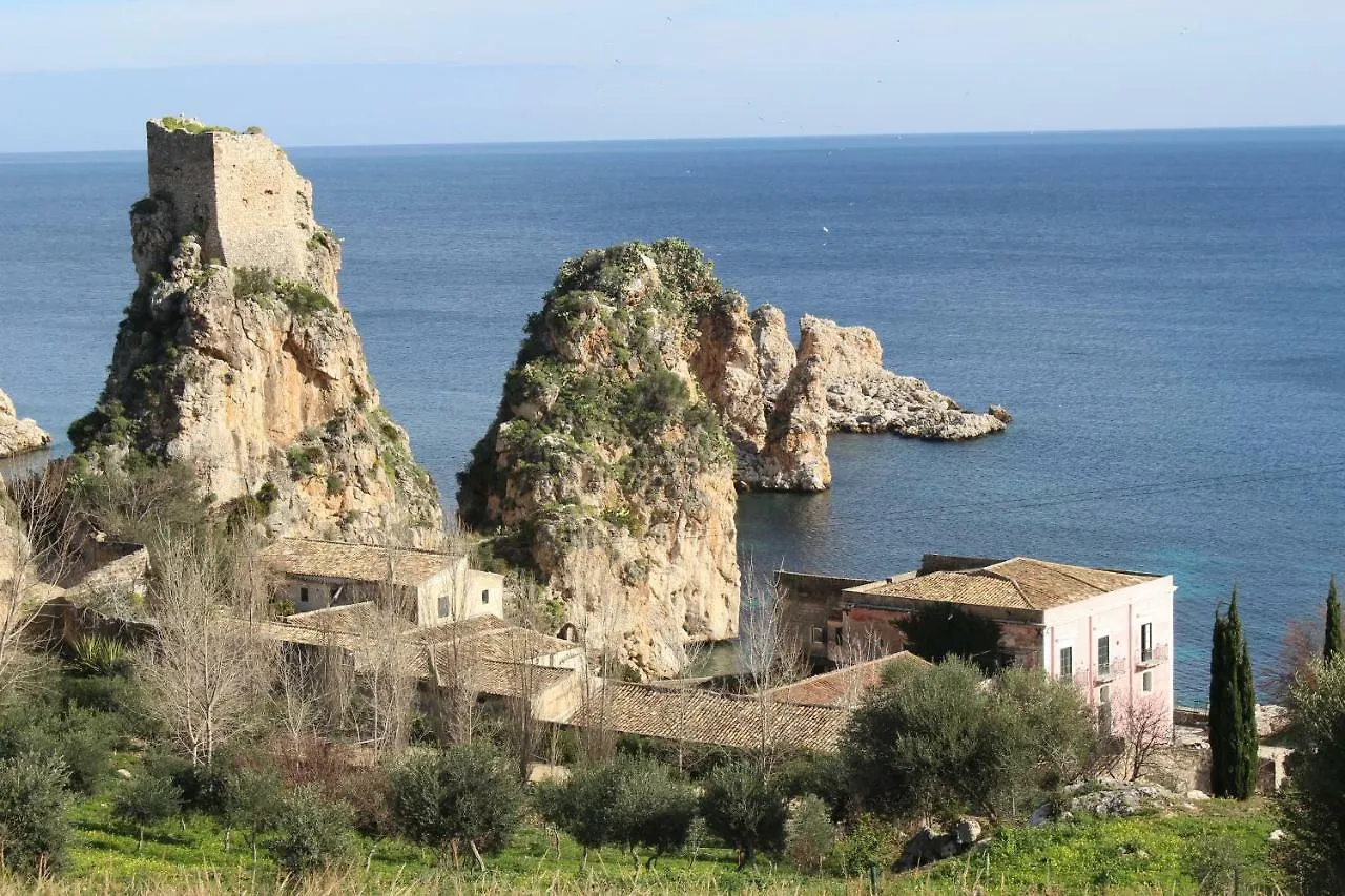 Villa Laurum - Giardino Degli Allori - Castellammare Del Golfo - Scopello